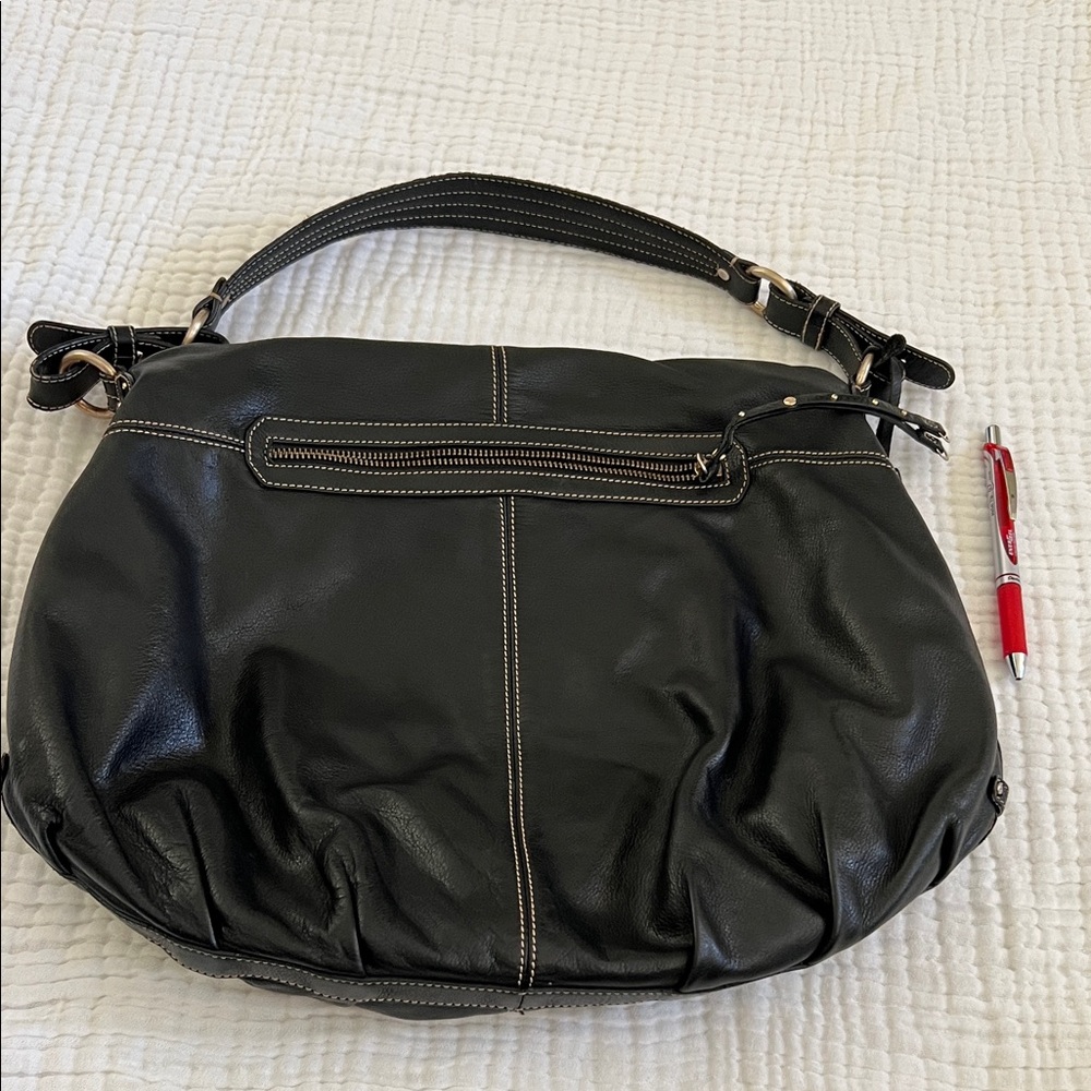 Hayden-Harnett Black Leather Shoulder Bag - Picture 5 of 11